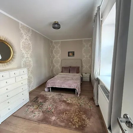 Nikolai 9-3 Apartamento *